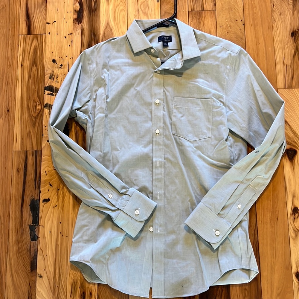 J Crew Lt Green long sleeve flex wrinkle free shirt new without tag